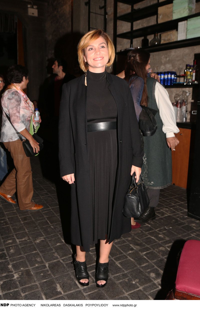 Η Ελεονώρα Ζουγανέλη έκοψε τα μαλλιά της αλά γκαρσόν -Ροκ αέρας [εικόνα] | iefimerida.gr 2