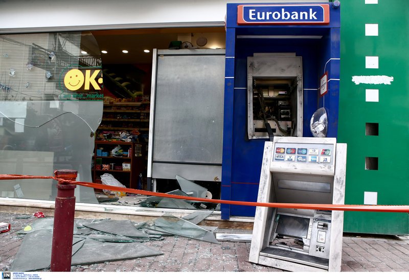 Νέο χτύπημα: Ανατίναξαν ΑΤΜ στη Δάφνη [εικόνες] | iefimerida.gr 5