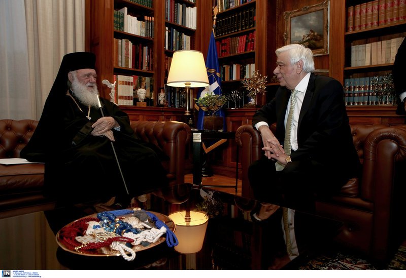 Παυλόπουλος σε Ιερώνυμο: Εξαίρω τη στάση της Εκκλησίας στα εθνικά θέματα -Ο διάλογος με τον Αρχιεπίσκοπο [βίντεο] | iefimerida.gr 2