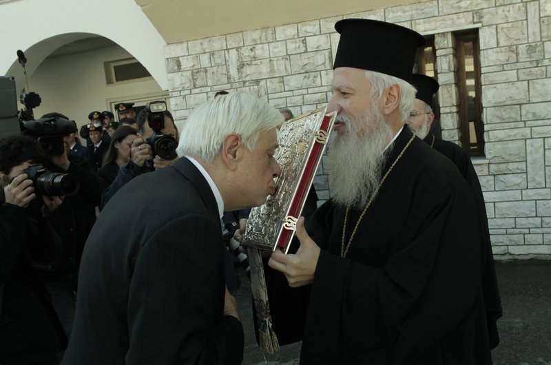 Ο Αγιος Γεώργιος ο Φουστανελάς ανακηρύχθηκε προστάτης της Προεδρικής Φρουράς [εικόνες]  | iefimerida.gr 3