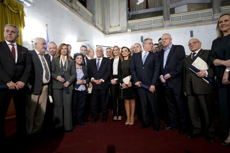 Απονεμήθηκαν τα βραβεία Μπότση -Ποιοι τα κέρδισαν [εικόνες] | iefimerida.gr 6