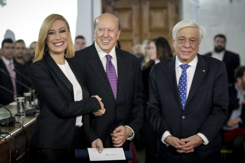 Απονεμήθηκαν τα βραβεία Μπότση -Ποιοι τα κέρδισαν [εικόνες] | iefimerida.gr 0