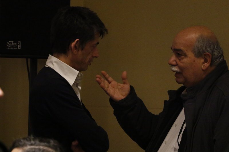 ΣΥΡΙΖΑ: Τα πηγαδάκια της Δούρου, το σαμπανιζέ πουκάμισο της Αχτσιόγλου και ο Καρανίκας [εικόνες] | iefimerida.gr 2