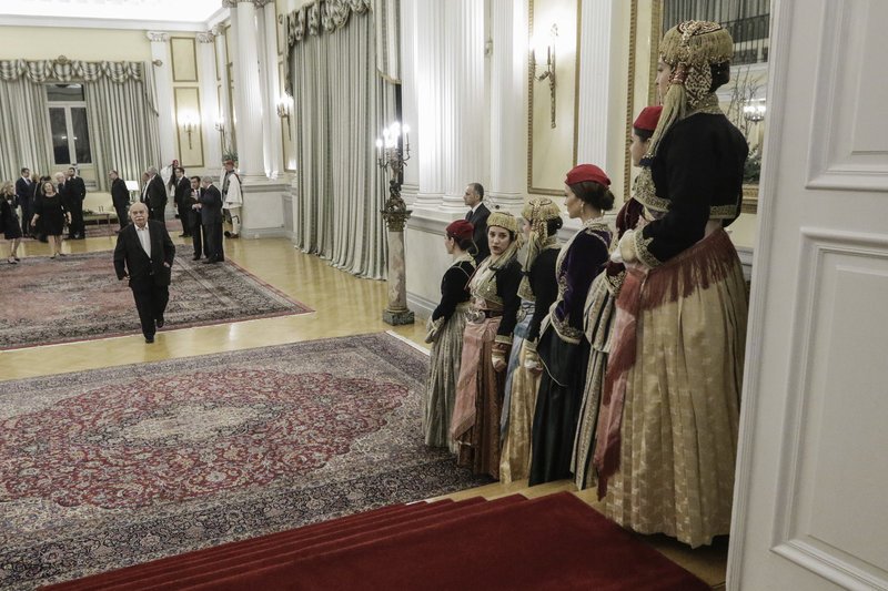 Παυλόπουλος: Τα υπολείμματα του ναζισμού θα πάρουν την απάντηση που τους αξίζει [εικόνες] | iefimerida.gr 3