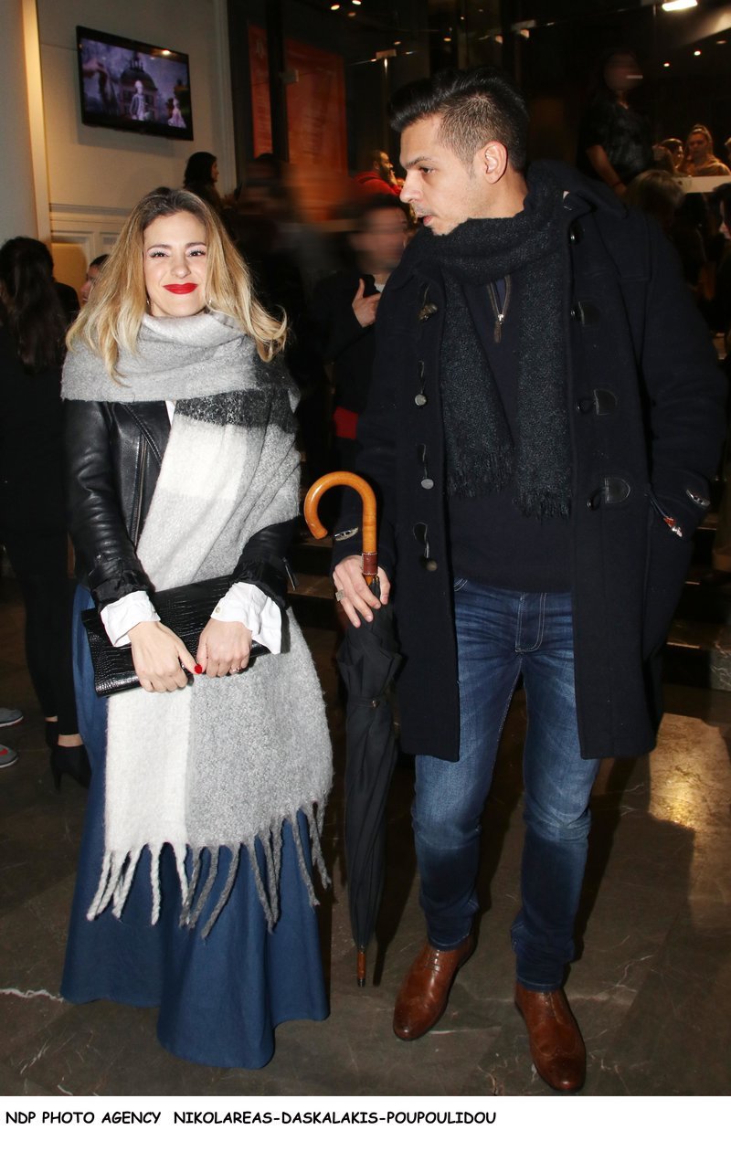 Η σπάνια δημόσια εμφάνιση της Νατάσσας Μποφίλιου με τον σύντροφό της [εικόνες] | iefimerida.gr 1