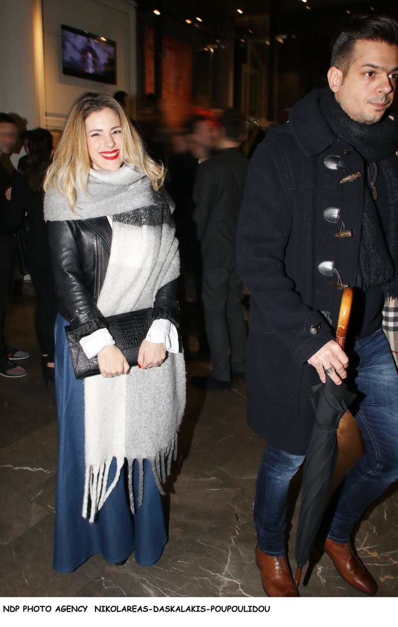 Η σπάνια δημόσια εμφάνιση της Νατάσσας Μποφίλιου με τον σύντροφό της [εικόνες] | iefimerida.gr 0