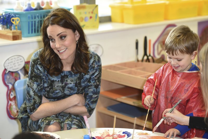 Το «μίνι» της εγκύου, από την Κέιτ Μίντλετον [εικόνες] | iefimerida.gr 2