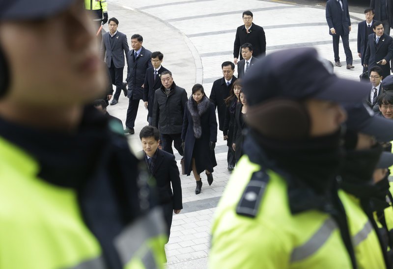 Η τραγουδίστρια ερωμένη του Κιμ Γιονγκ Ουν -Την έστειλε στη Σεούλ, ενόψει Ολυμπιακών Αγώνων [εικόνες & βίντεο] | iefimerida.gr 1