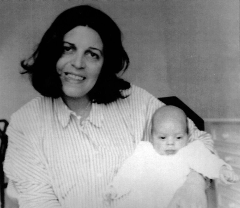 Αθηνά Ωνάση, η μυθιστορηματική ζωή του κοριτσιού που δεν έχουμε δει να χαμογελάει ποτέ [εικόνες] | iefimerida.gr 0