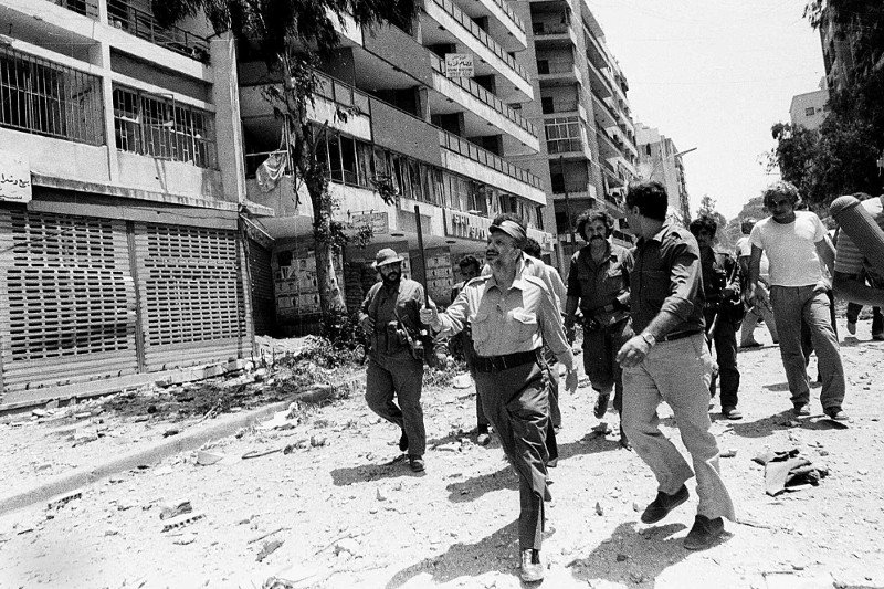 Αποκάλυψη 36 χρόνια μετά: Το Ισραήλ σχεδίαζε να καταρρίψει αεροπλάνο που μετέφερε τον Αραφάτ | iefimerida.gr 2