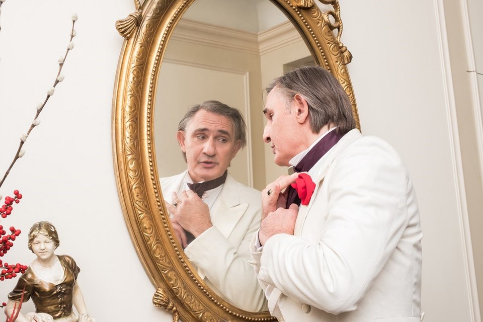 Η Ζωζώ Σαπουντζάκη επιστρέφει στο θέατρο: Σε παράσταση-αφιέρωμα στον Αττίκ [εικόνες] | iefimerida.gr 0