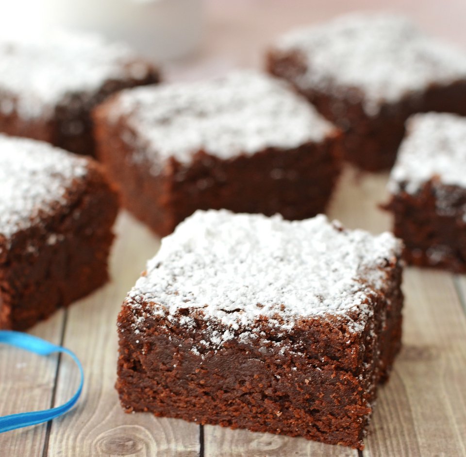 Brownie ζουμερό με μασκαρπόνε | iefimerida.gr 0