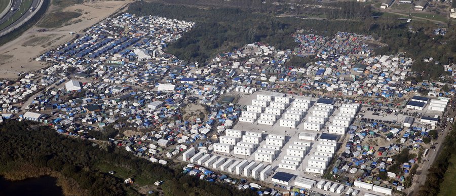Ο Εμανουέλ Μακρόν φέρνει σκληρό νόμο για μετανάστες και «ξεδοντιάζει» τις ΜΚΟ | iefimerida.gr 0