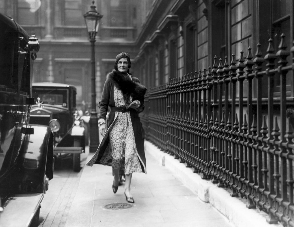 Κλημεντίνη, η σύζυγος του Τσόρτσιλ -Η ισχυρή αριστοκράτισσα πίσω από έναν θρύλο [εικόνες] | iefimerida.gr 9