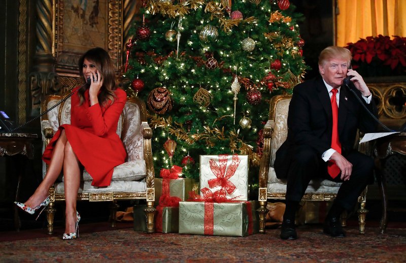 Νέες πιπεράτες αποκαλύψεις για τον Τραμπ: Η 29χρονη σύμβουλός του που αποκαλεί «το καλύτερο κομμάτι» [εικόνες] | iefimerida.gr 0