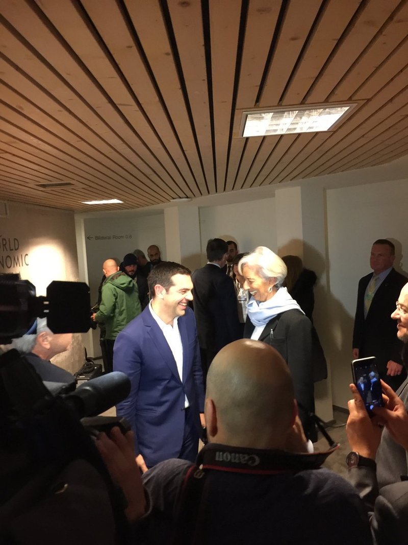 Μεταρρυθμίσεις και ελάφρυνση χρέους συζήτησαν Τσίπρας-Λαγκάρντ στο Νταβός | iefimerida.gr 4