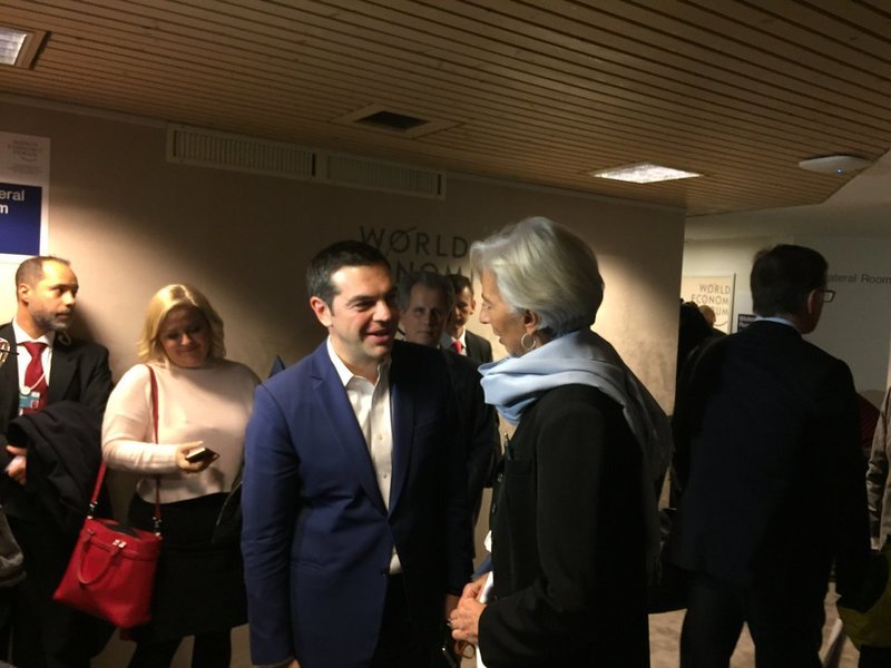 Μεταρρυθμίσεις και ελάφρυνση χρέους συζήτησαν Τσίπρας-Λαγκάρντ στο Νταβός | iefimerida.gr 2