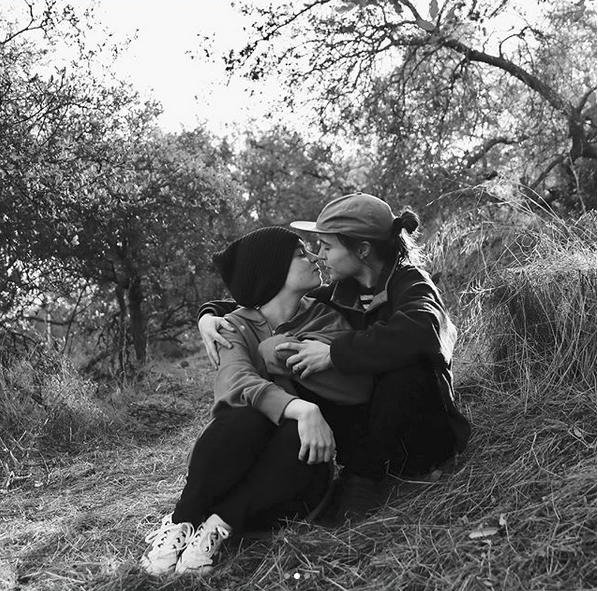 Η ηθοποιός Ελεν Πέιτζ μόλις παντρεύτηκε την αγαπημένη της [εικόνες] | iefimerida.gr 0