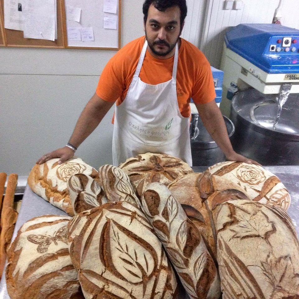  Απίστευτος φούρναρης από τα Γιαννιτσά -Κάνει φρατζόλες πίνακες [εικόνες] | iefimerida.gr 3