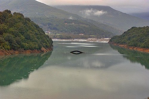 Το γεφύρι στο Καρπενήσι που εμφανίζεται και... εξαφανίζεται ανάλογα με τον καιρό! [εικόνες & βίντεο] | iefimerida.gr 12