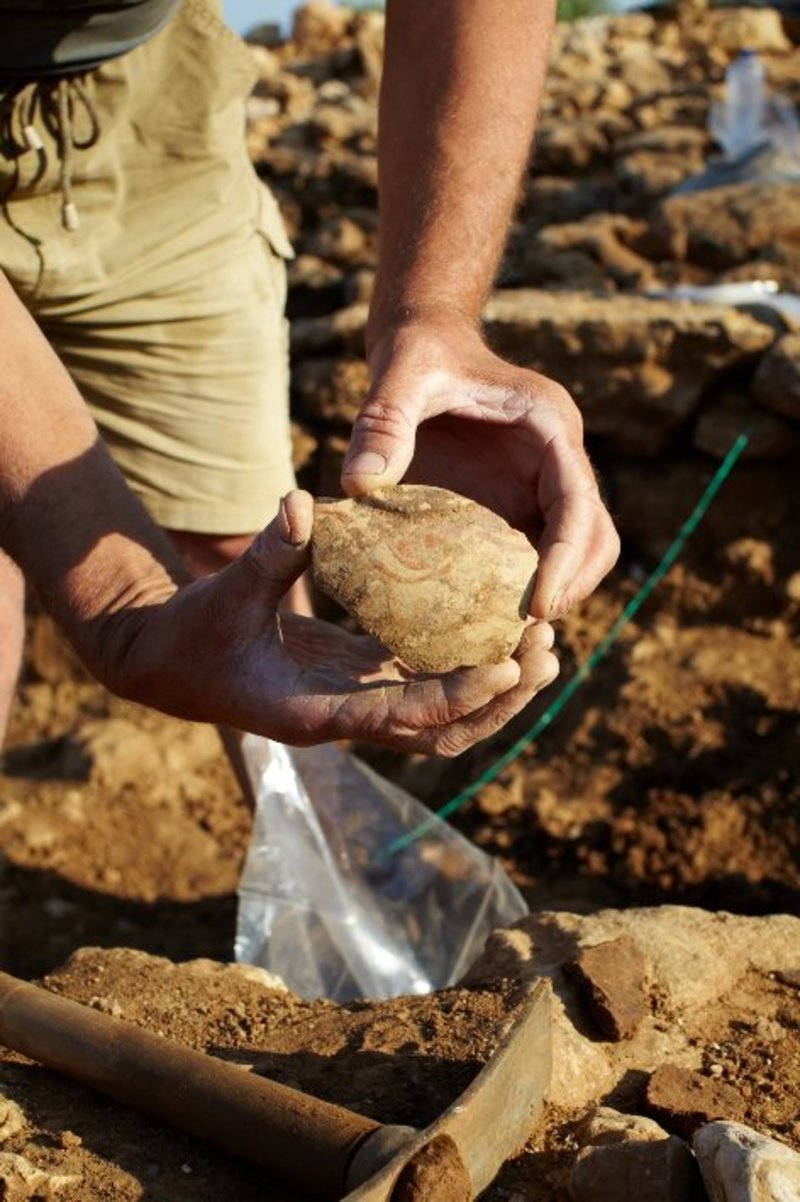 Απρόσμενα ευρήματα από τις ανασκαφές στην Iκλαινα της Μεσσηνίας [εικόνες] | iefimerida.gr 1