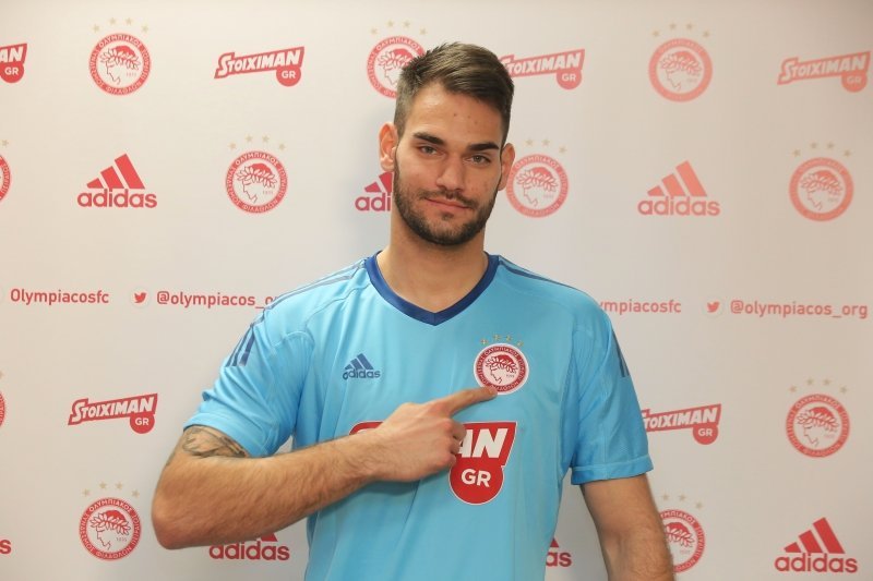 Ολυμπιακός: Απέκτησε τον τερματοφύλακα Ιβουσιτς [εικόνες & βίντεο] | iefimerida.gr 1