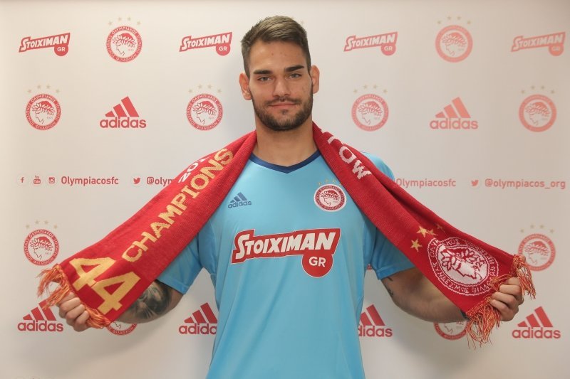 Ολυμπιακός: Απέκτησε τον τερματοφύλακα Ιβουσιτς [εικόνες & βίντεο] | iefimerida.gr 2