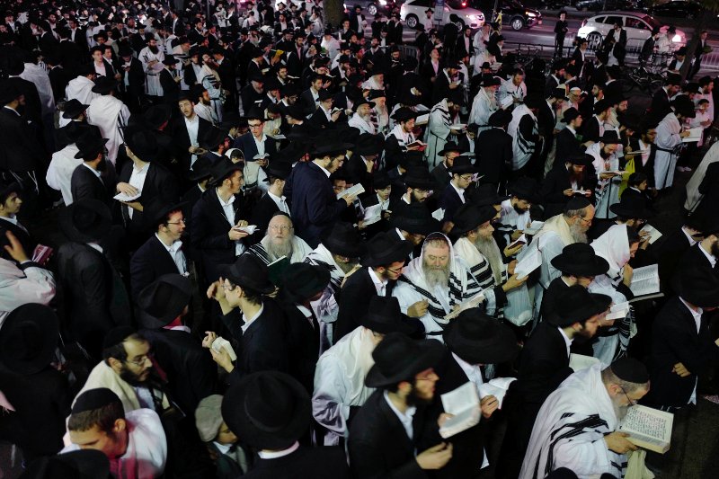   Δεν είναι για όλους 2018 φέτος- Τι δείχνουν τα υπόλοιπα 8 ημερολόγια που υπάρχουν στον πλανήτη [εικόνες] | iefimerida.gr 3