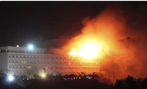 Ενοπλη επίθεση με νεκρούς στο ξενοδοχείο Intercontinental στην Καμπούλ [εικόνα] | iefimerida.gr 0