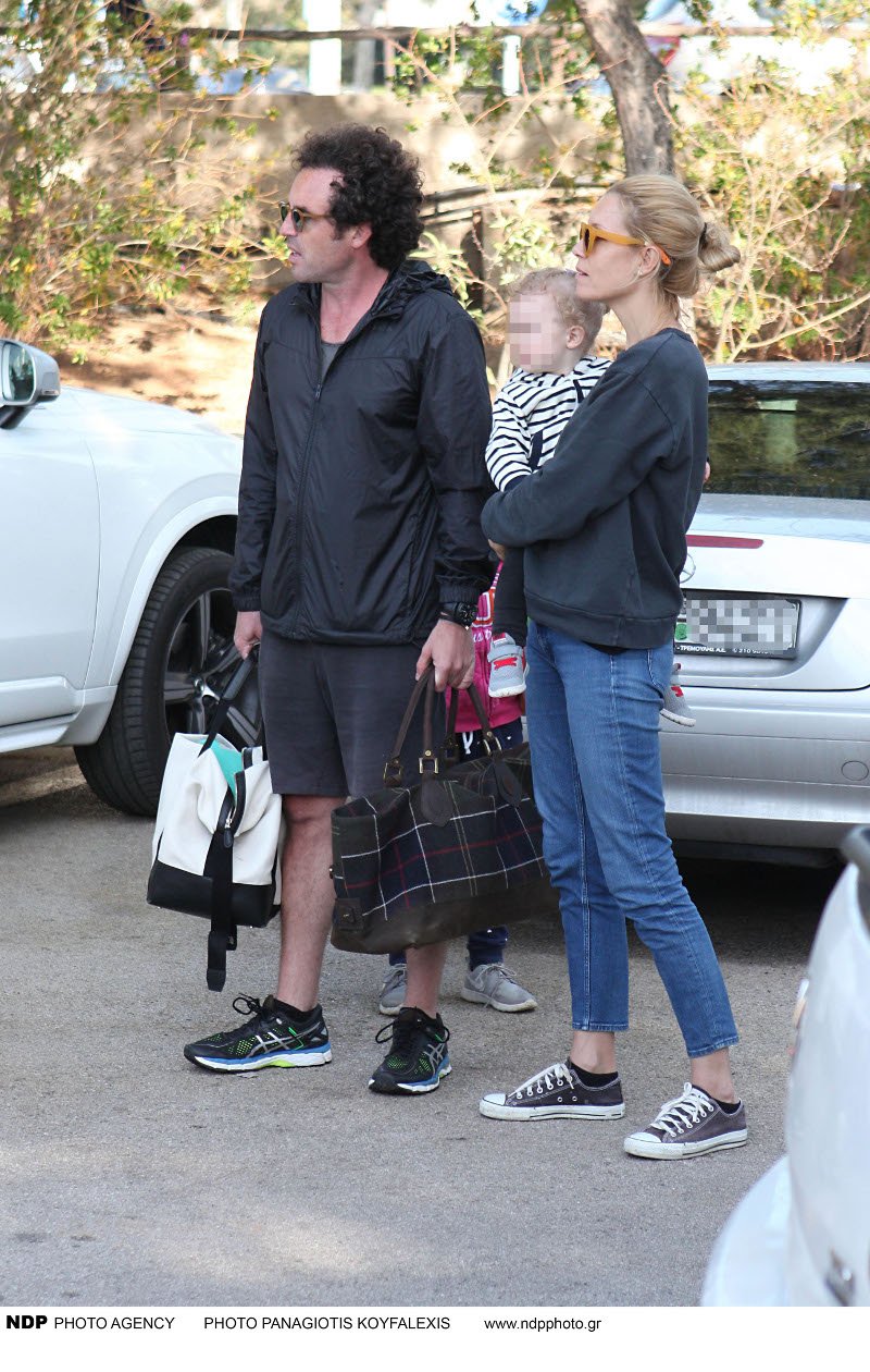 Γέννησε η Βίκυ Καγιά [εικόνες] | iefimerida.gr 1