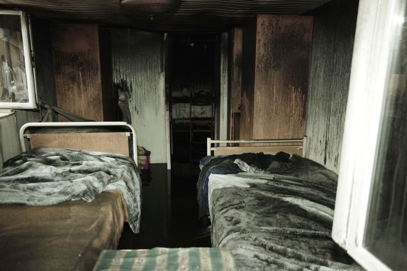 Από τις αναθυμιάσεις πέθαναν οι 2 γυναίκες στην Καλλιθέα -Μία με σοβαρά αναπνευστικά προβλήματα [εικόνες]  | iefimerida.gr 4