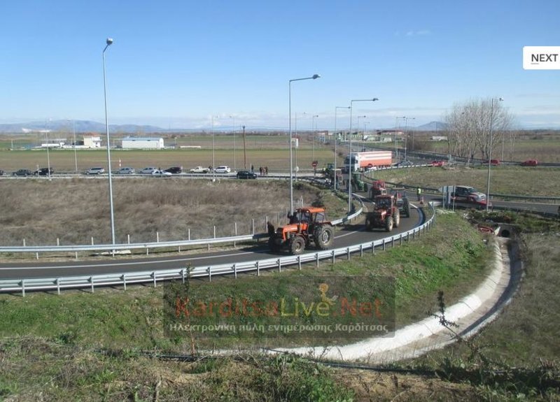 Οι αγρότες βγήκαν στους δρόμους -Πού κάνουν το πρώτο μπλόκο, ποια θα ακολουθήσουν [εικόνες & βίντεο] | iefimerida.gr 1