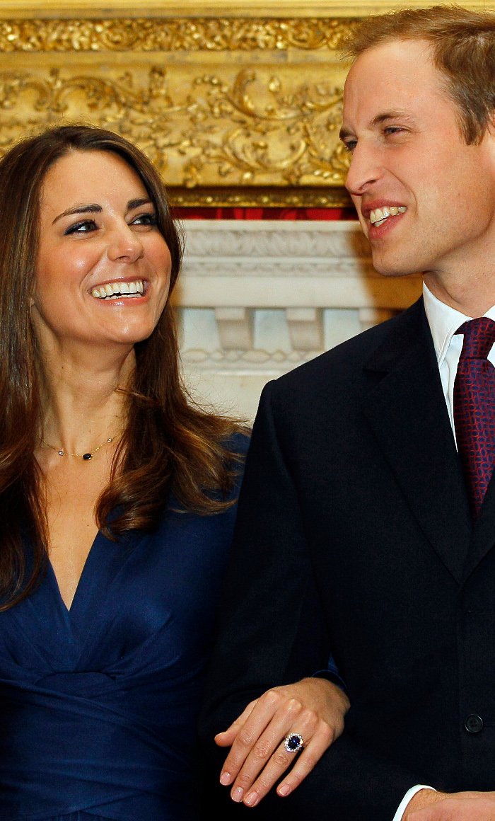 Ζήλια: Το δαχτυλίδι αρραβώνων της πριγκίπισσας Ευγενίας είναι αντιγραφή αυτού της Κέιτ Μίντλετον! [εικόνες] | iefimerida.gr 3