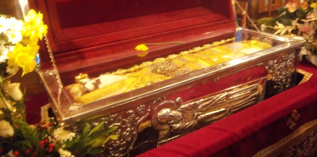 Οι Καππαδόκες γιορτάζουν τον Αγ. Γρηγόριο- Περπατούν 10 χλμ. για να προσκυνήσουν το ιερό σκήνωμα [εικόνες] | iefimerida.gr 1