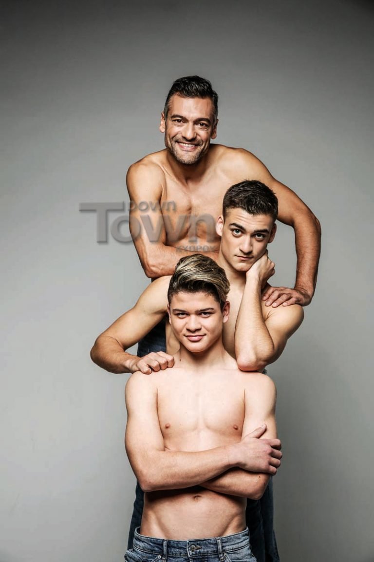 Η φωτογράφιση του Στέλιου Κρητικού με τους γιους του, πριν φύγει για Survivor [εικόνες] | iefimerida.gr 2