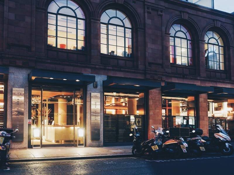 Πώς περνούν τις ημέρες τους ο πρίγκιπας Χάρι και η Μέγκαν; [εικόνες] | iefimerida.gr 1