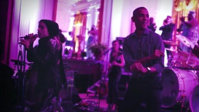 Ο Μπαράκ Ομπάμα στο Netflix -Απίστευτη συνέντευξη στον Ντέιβιντ Λέτερμαν [βίντεο] | iefimerida.gr 3