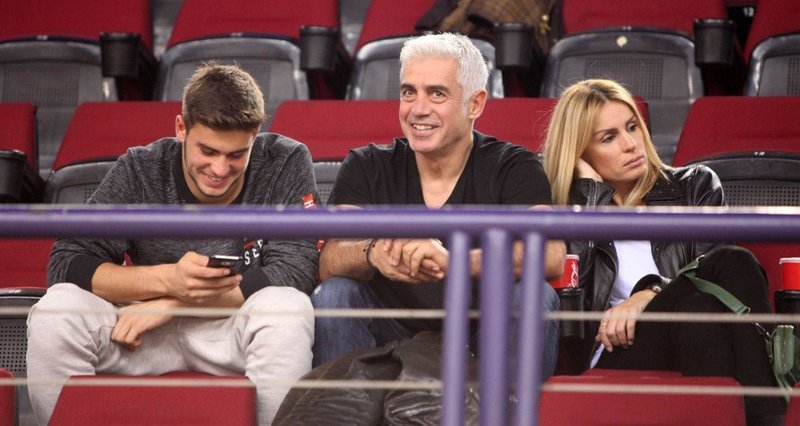 Υπέγραψε επαγγελματικό συμβόλαιο με τον Ολυμπιακό o γιος του Αντώνη Νικοπολίδη [εικόνες] | iefimerida.gr 1