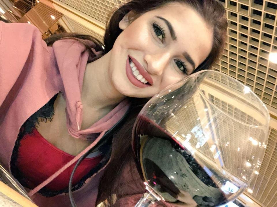 Μυστήριο: Νεκρή και τέταρτη πορνοστάρ μέσα σε δύο μήνες -Σε ηλικία μόλις 20 ετών [εικόνες] | iefimerida.gr 0