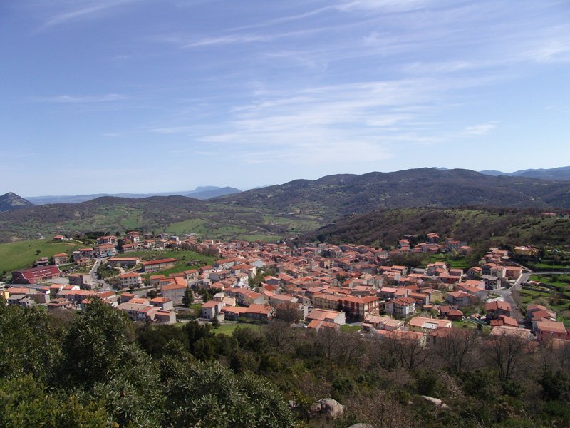 Πόλη της Σαρδηνίας αναζητά νέους κατοίκους – Πουλά τα σπίτια για μόλις ένα ευρώ [εικόνες]  | iefimerida.gr 1