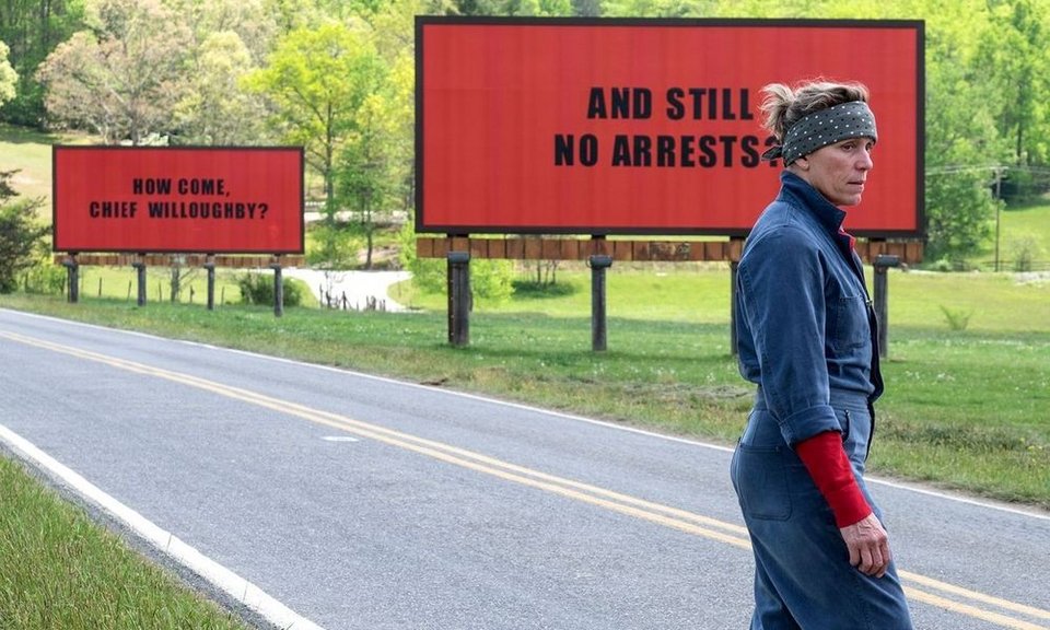 Πάλι αγνώριστος ο Γκάρι Ολντμαν παρέλαβε κι άλλο βραβείο για τον Τσόρτσιλ -Ολοι οι νικητές [εικόνες]  | iefimerida.gr 0