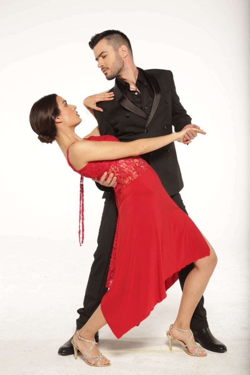 «The Bachelor»: Η συμπαραγωγή της Nova έρχεται στο Novacinema1HD [εικόνες] | iefimerida.gr 0