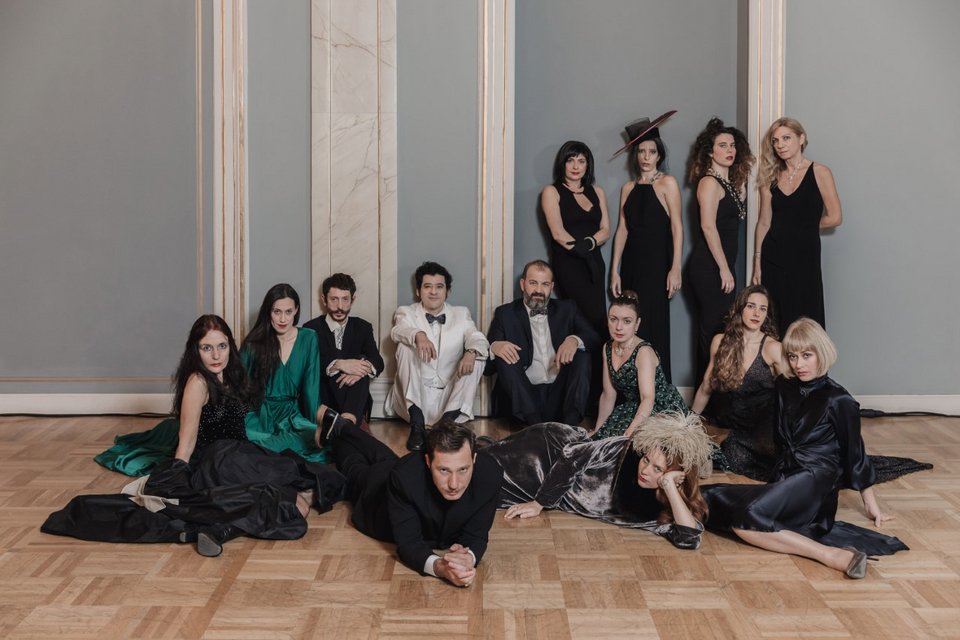 Πρεμιέρα για το θεατρικό του Γιώργου Βέλτσου -Παράσταση αφιερωμένη στις γυναίκες [εικόνες] | iefimerida.gr 0