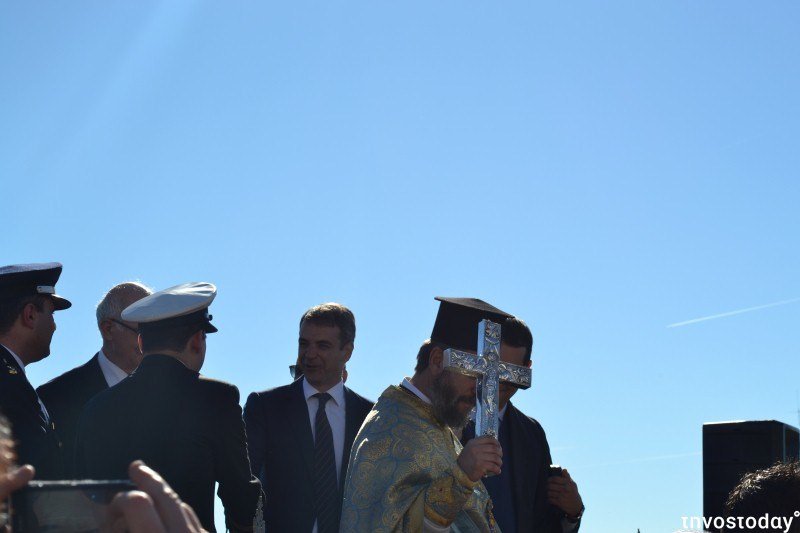 Στην Τήνο ο Μητσοτάκης για τα Θεοφάνεια -Το μήνυμά του [εικόνες] | iefimerida.gr 6