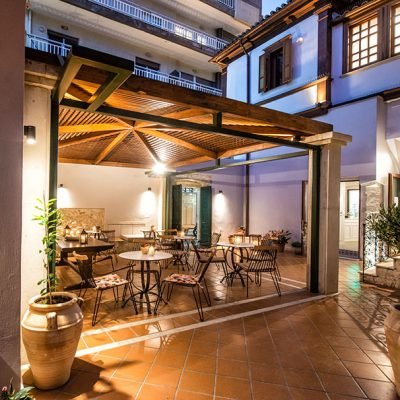 Πρώην βουλευτής του ΠΑΣΟΚ μετέτρεψε το «κονάκι του αγά» σε... boutique hotel [εικόνες] | iefimerida.gr 1