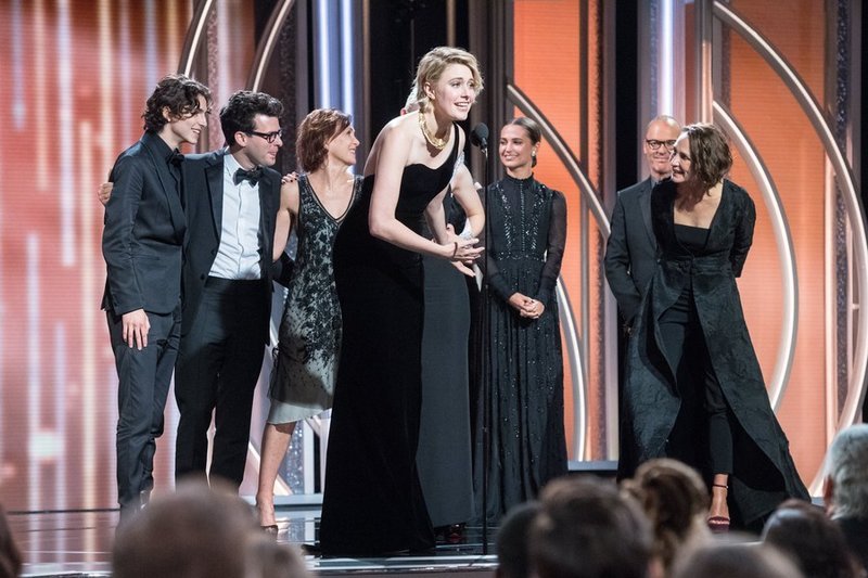 Χρυσές Σφαίρες: Μαύρο χρώμα πάνω στο κόκκινο χαλί -Τα βραβεία και τα... καρφιά για τον Γουάινστιν [εικόνες] | iefimerida.gr 1