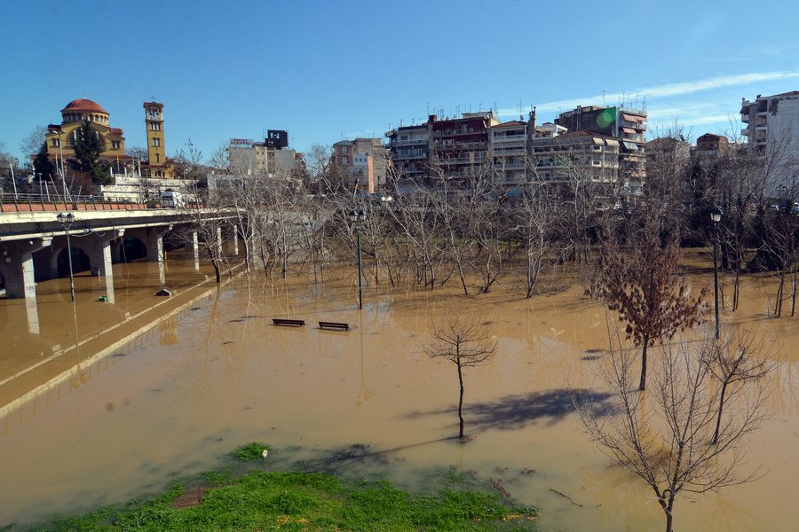 Συναγερμός για τον Πηνειό -Ανέβηκε πάνω από το όριο η στάθμη του [εικόνες]  | iefimerida.gr 2
