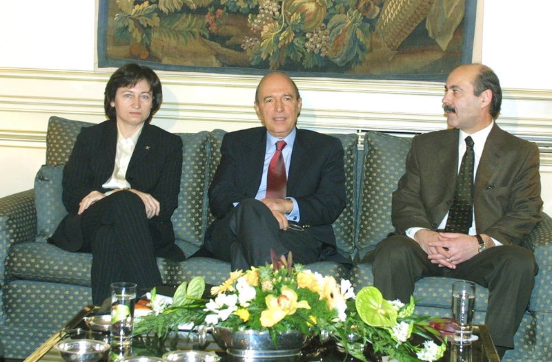  Πέθανε ο Φλώρος Κωνσταντίνου -Πρώην υφυπουργός και βουλευτής του ΠΑΣΟΚ [εικόνες] | iefimerida.gr 1