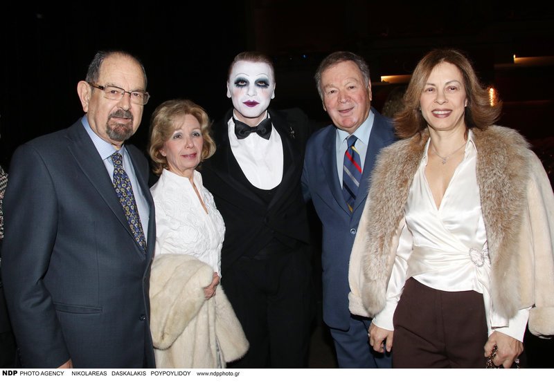 Σπάνια εμφάνιση για την Εφη Πίκουλα -Πώς είναι σήμερα η ηθοποιός [εικόνες] | iefimerida.gr 2