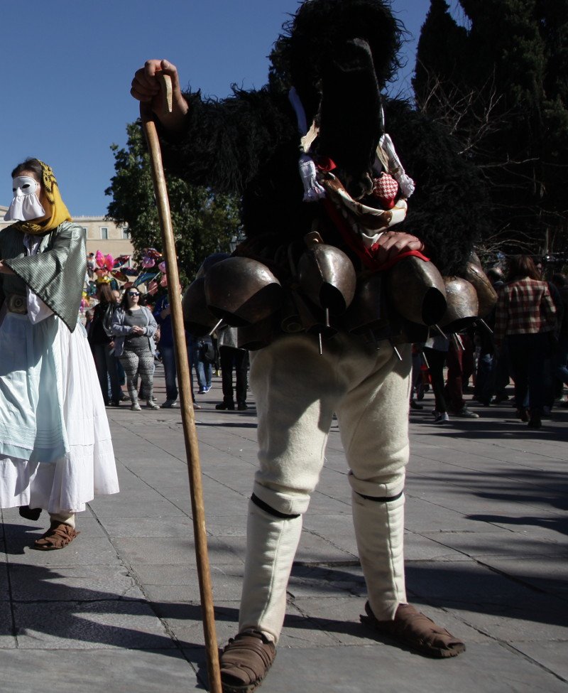 Κανταδόροι και μασκαράδες στην Κρήτη -Το κλέψιμο της νύφης, τα μουτζουρώματα και ο Καδής [εικόνες] | iefimerida.gr 0
